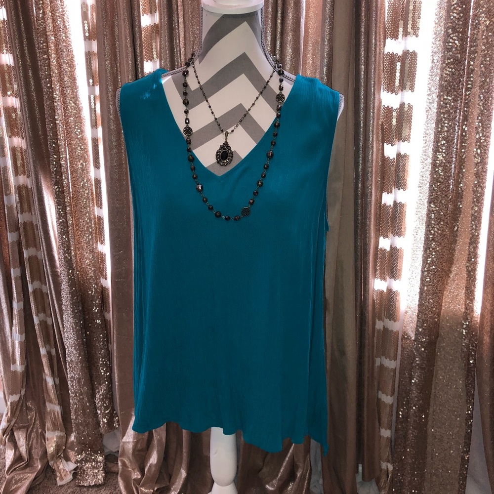 Turquoise blue shirt XL